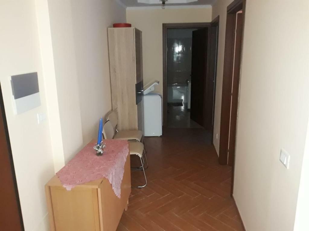 Casa Francesca Apartamento Comanesti  Exterior foto